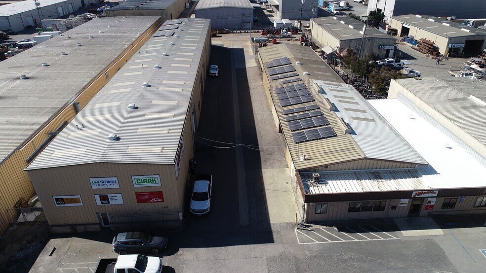 More Photos Of 1360-1366 Burton Ave, Salinas Warehouse For Sale