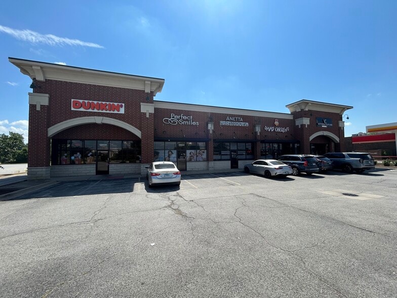 More Photos Of 13029-13039 S La Grange Rd, Palos Park General Retail For Lease