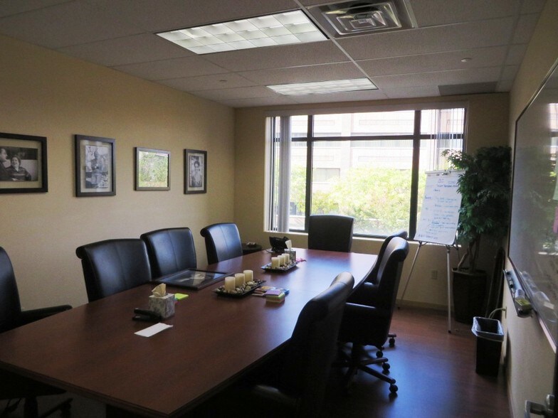 More Photos Of 92 E Main St, Somerville Office For Lease