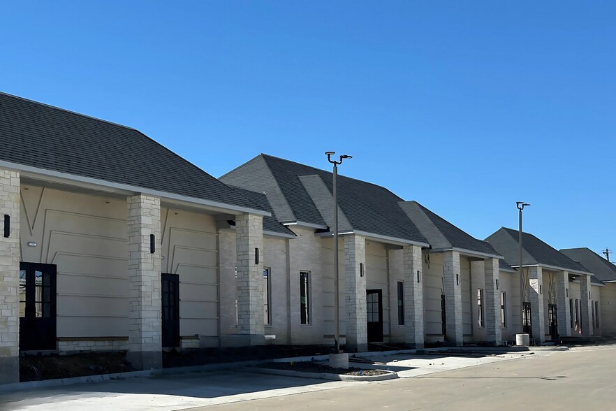 More Photos Of 5121 S Custer Rd, McKinney Medical For Sale