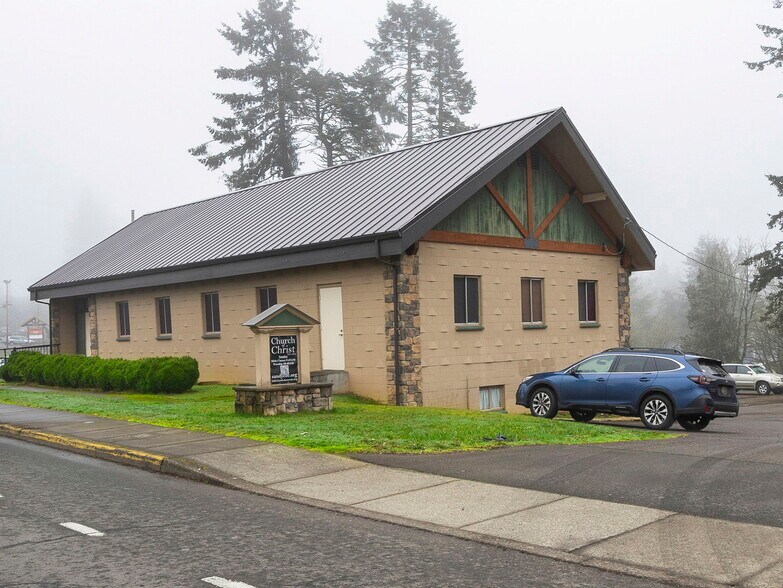 More Photos Of 39590 Pioneer blvd, Sandy Religious Facility For Sale