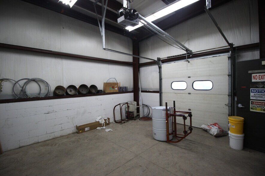 More Photos Of 235-257 Ormond St, Rochester Manufacturing For Sale