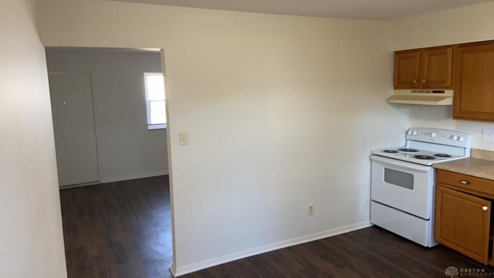 More Photos Of 3214 Illinois Ave, Middletown Apartments For Sale