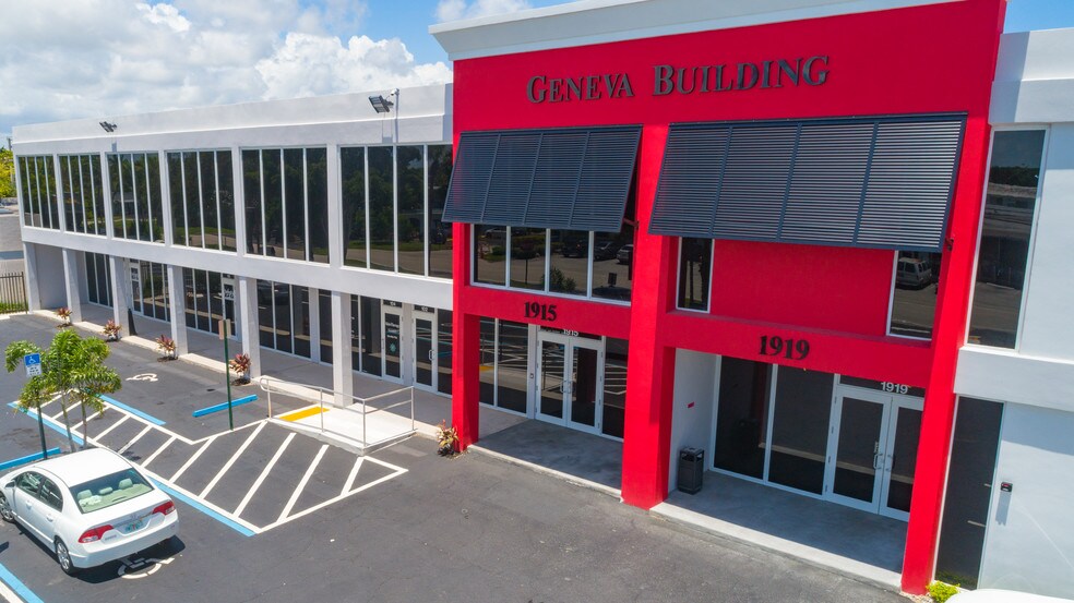 Primary Photo Of 1915-1919 NE 45th St, Fort Lauderdale Office For Lease