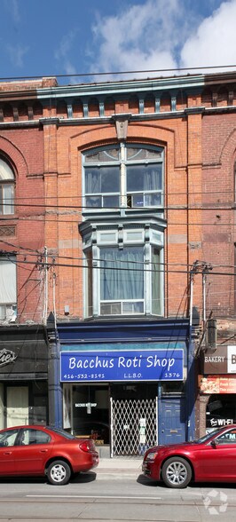 Primary Photo Of 1376 Queen St W, Toronto Storefront Retail Residential For Lease