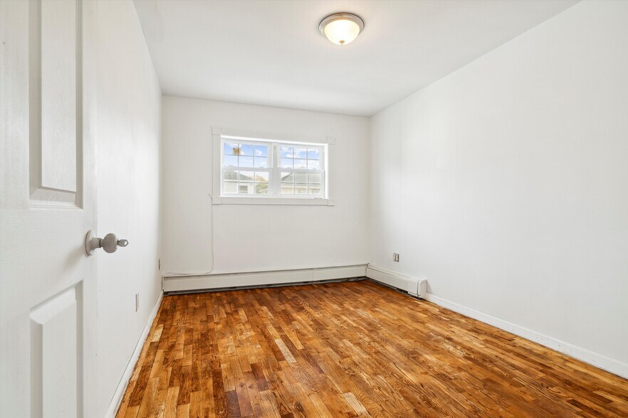 More Photos Of 458 Swinton Ave, Bronx Apartments For Sale