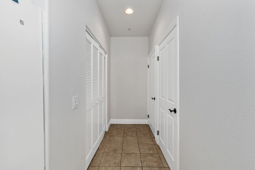 More Photos Of 204 Rosebud Ln, Saint Helena Apartments For Sale