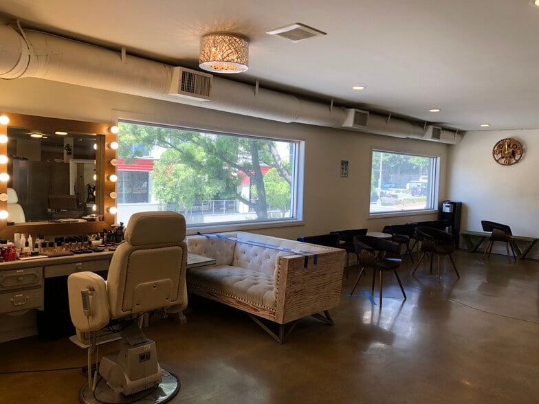 More Photos Of 600 S New Hampshire, Los Angeles Storefront Retail Office For Lease