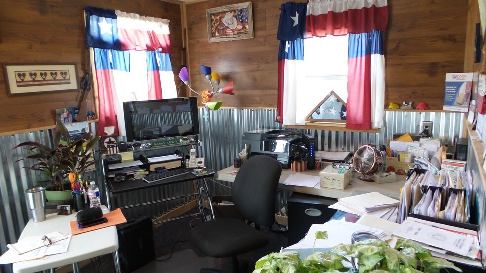 More Photos Of 9123 Stonewood Dr, Orange Self Storage For Sale