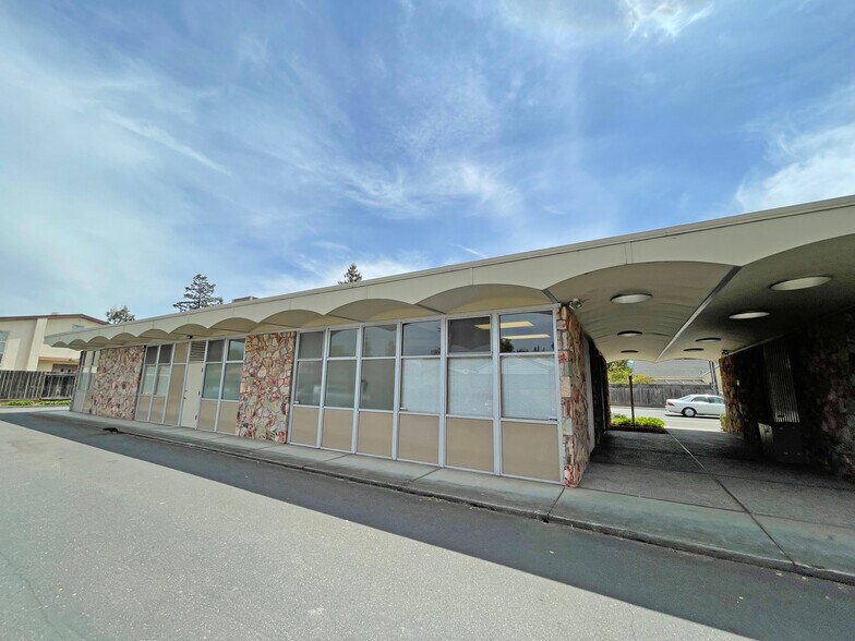 More Photos Of 1515 Montgomery Dr, Santa Rosa Medical For Sale