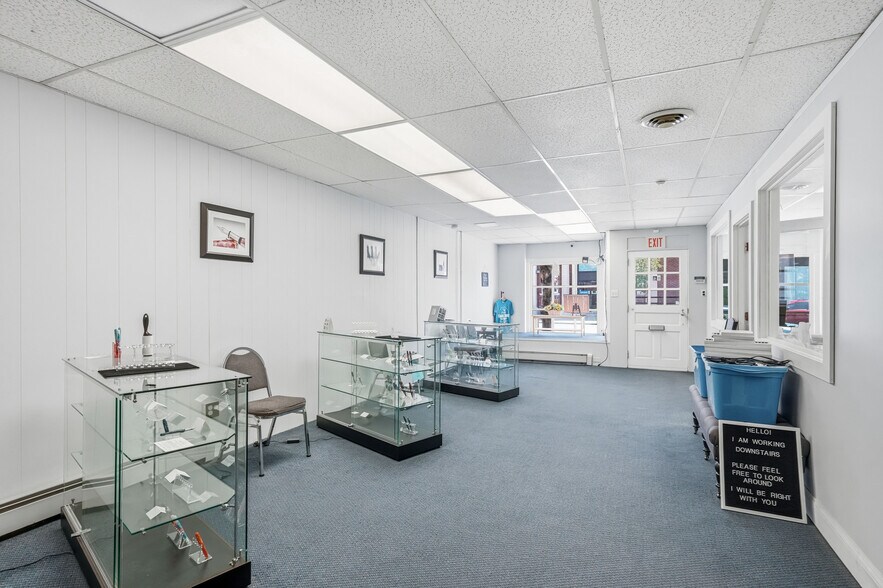 More Photos Of 2 S Main St, Woodstown Storefront Retail Residential For Sale
