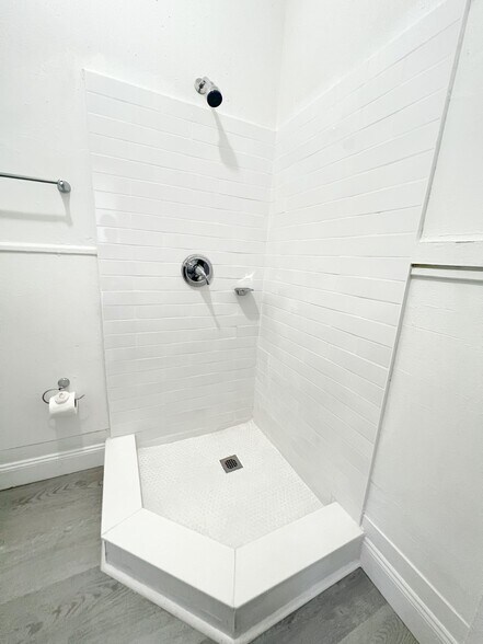 More Photos Of , Eustis Multifamily For Sale