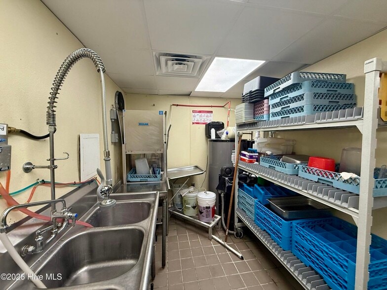 More Photos Of 3400 US Hwy 1, Vass Freestanding For Sale