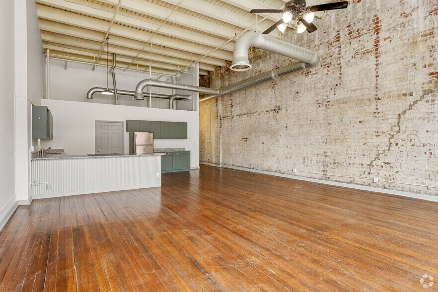 More Photos Of 2300-2312 1st Ave N, Birmingham Apartments For Lease