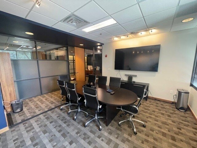 More Photos Of 2700 Barton Creek Blvd, Austin Unknown For Lease