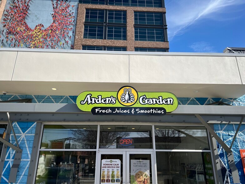More Photos Of 969 NW Marietta St, Atlanta Freestanding For Lease