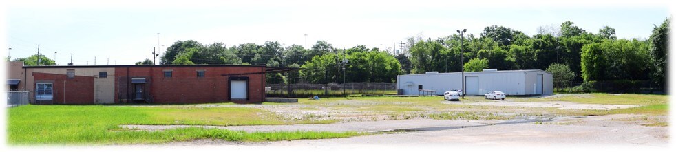 More Photos Of 903 Maxwell Blvd, Montgomery Warehouse For Lease