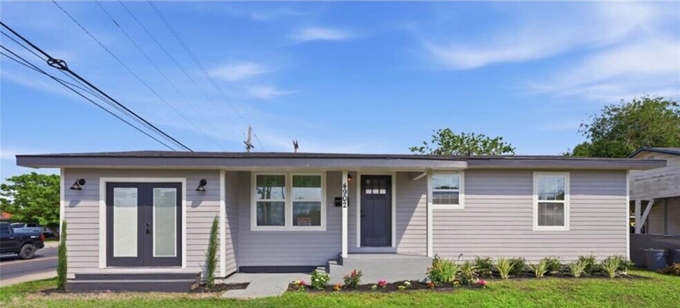 Primary Photo Of 4902 Weber Rd, Corpus Christi Office For Sale