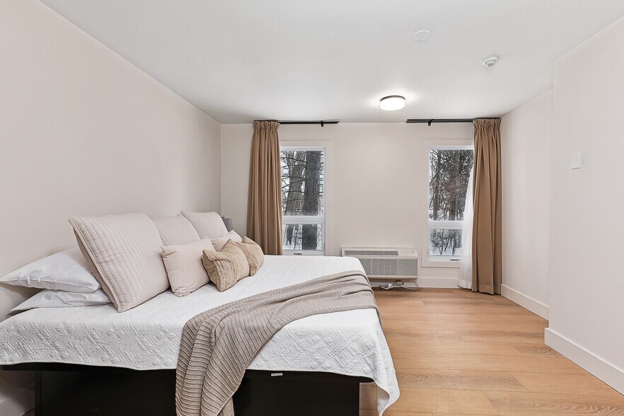 More Photos Of 788277 Grey Road 13, Clarksburg Rehabilitation Center For Sale