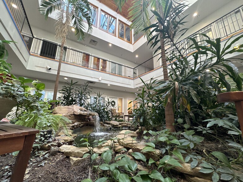 More Photos Of 7211 NW 83rd St, Kansas City Medical For Sale