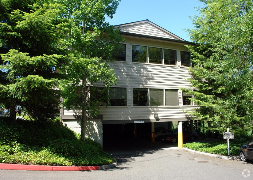 More Photos Of 12721 NE Bel Red Rd, Bellevue Office For Lease