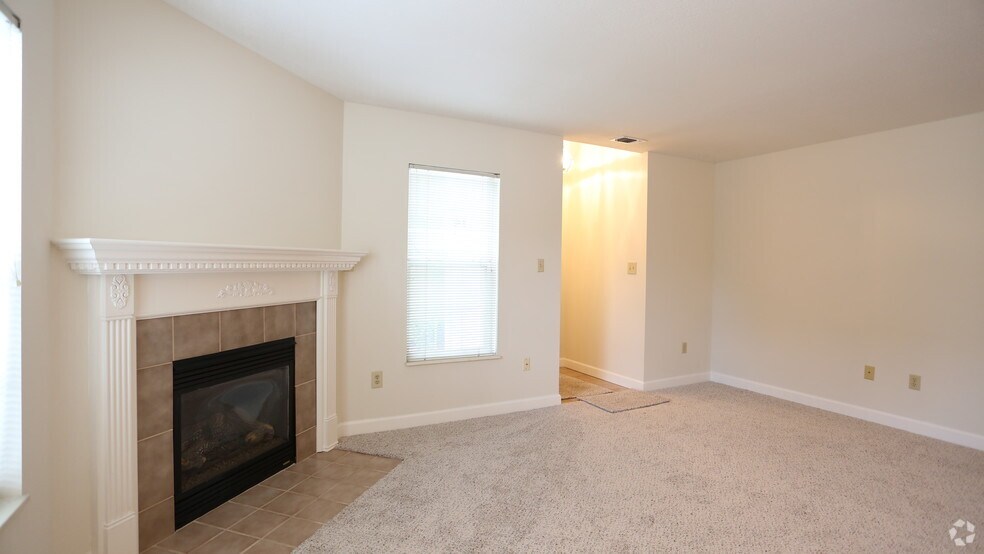 More Photos Of 210 Retreat Ln, Westerville Apartments For Sale
