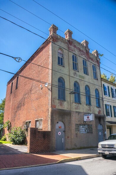 More Photos Of 28 N 2nd St, Columbia General Retail For Lease