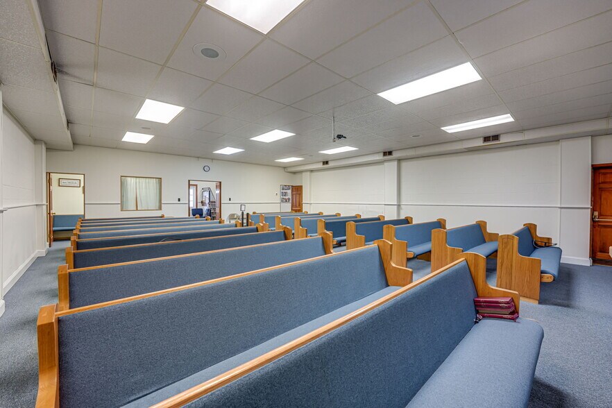 More Photos Of 1600 N Main St, Culpeper Lodge Meeting Hall For Sale