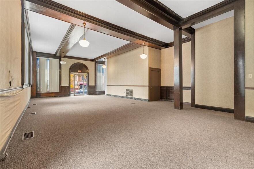 More Photos Of 1017 3rd Ave, New Brighton Office For Sale