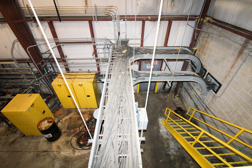 More Photos Of 5640 44th Ave S, Clinton Industrial For Sale