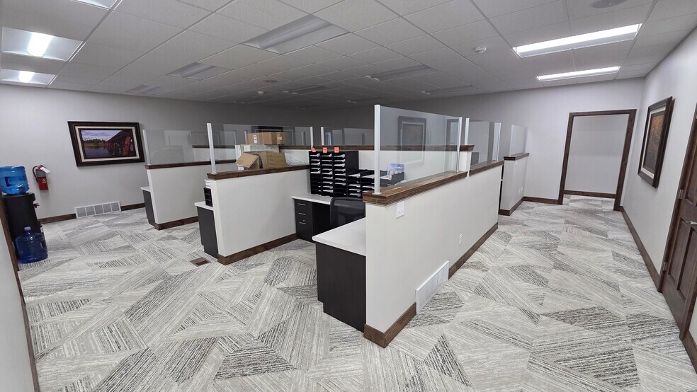 More Photos Of 1680 Elk Creek Dr, Idaho Falls Office For Lease