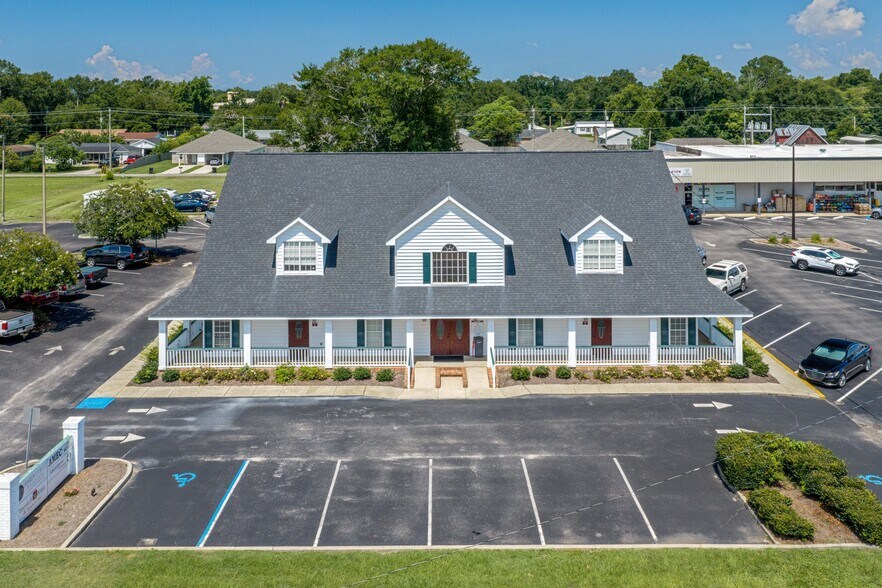 More Photos Of 22193 Highway 59 S, Robertsdale Office For Sale