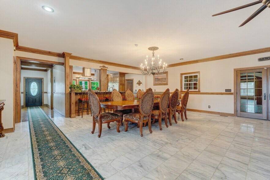 More Photos Of 178 Slaydon Rd, Eden Specialty For Sale