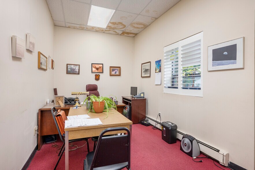 More Photos Of 2149 Wantagh Ave, Wantagh Office For Sale