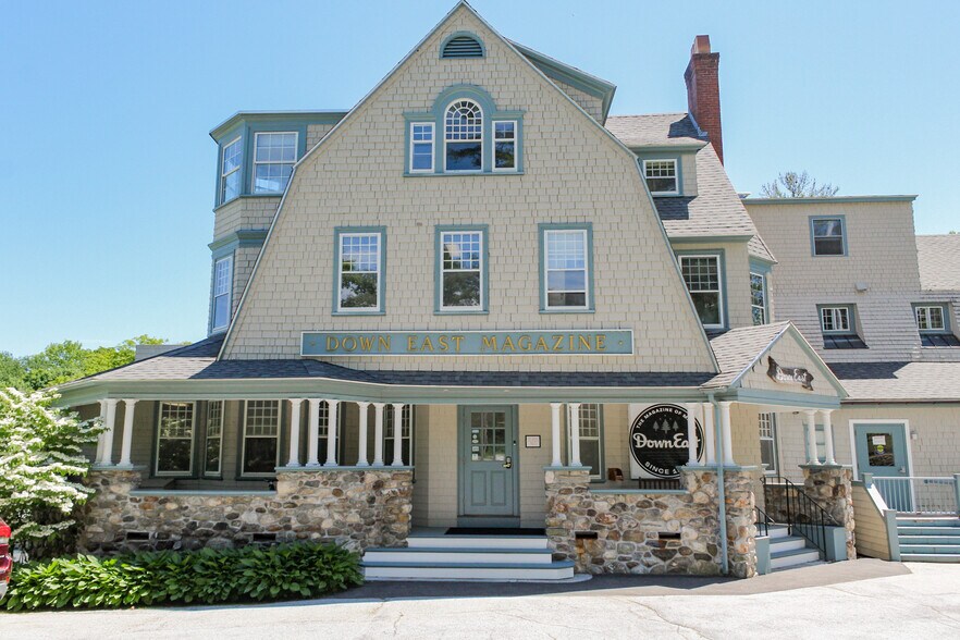 More Photos Of 680 Commercial St, Rockport Flex For Sale