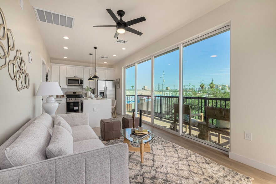 More Photos Of 1728 W Sherman St, Phoenix Multifamily For Sale