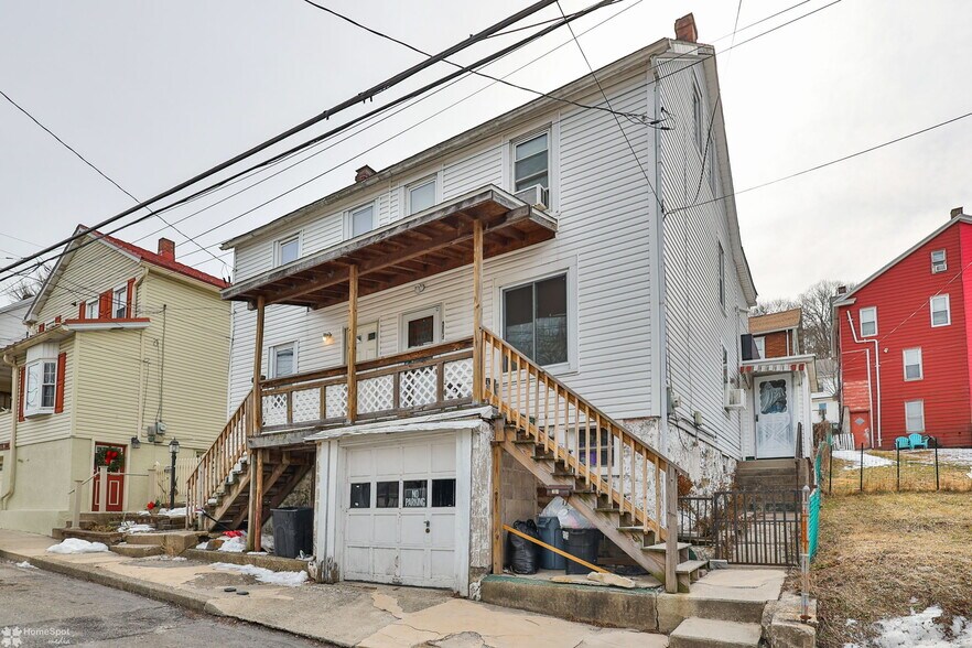 More Photos Of 304 E Kline Ave, Lansford Multifamily For Sale