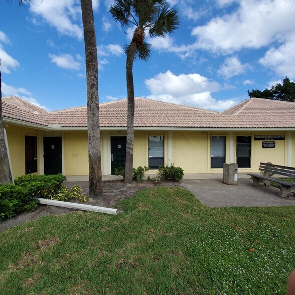 More Photos Of 1501 Presidential Way, West Palm Beach Medical For Lease
