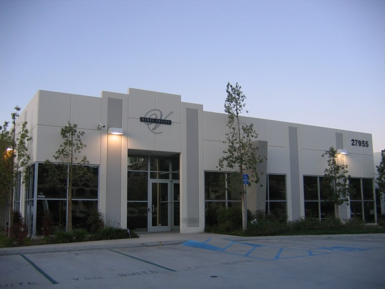 More Photos Of 27955 Smyth Dr, Valencia Office For Lease