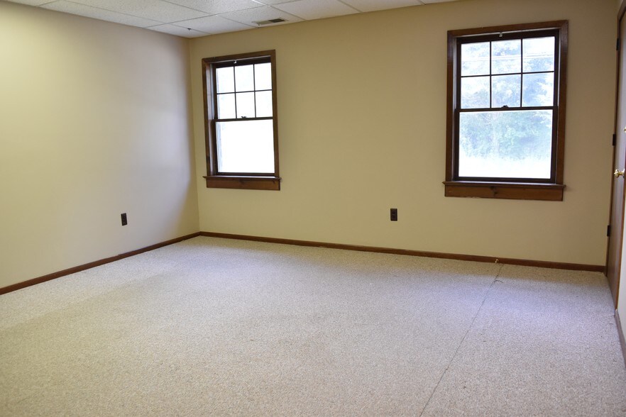 More Photos Of 99 Conklintown Rd, Wanaque Multifamily For Sale