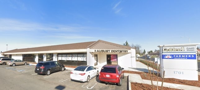 More Photos Of 1701 Santa Clara Dr, Roseville Storefront Retail Office For Lease