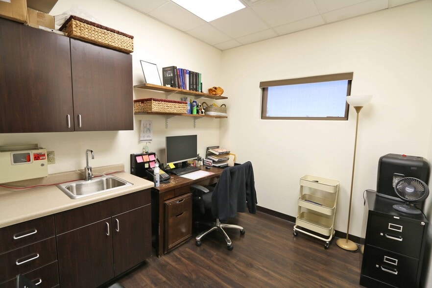 More Photos Of 2851 S Avenue B, Yuma Medical For Sale