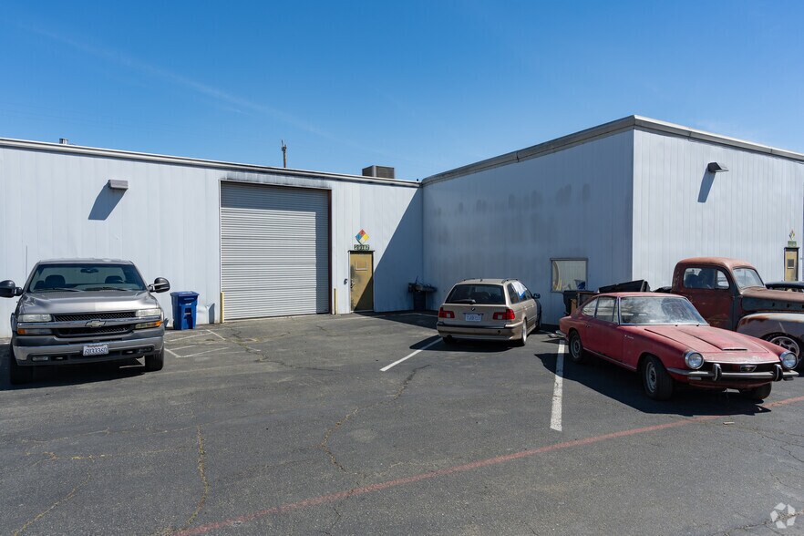 More Photos Of 29355 Arnold Dr, Sonoma Racetrack For Lease