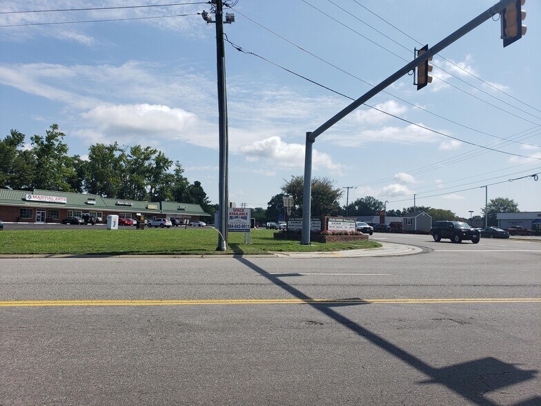 More Photos Of 10350-10374 Leadbetter Rd, Ashland Unknown For Lease