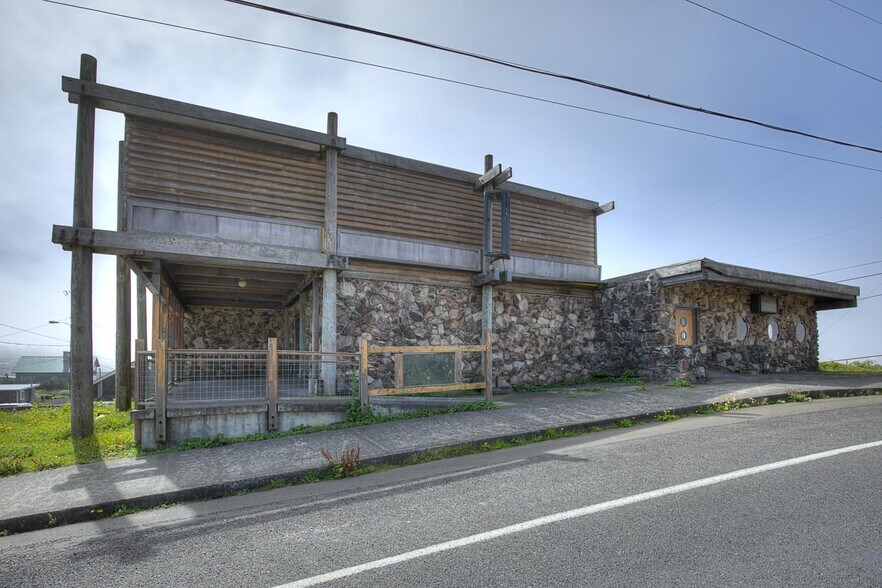 More Photos Of 61 Main St, Pacific Beach Restaurant For Sale