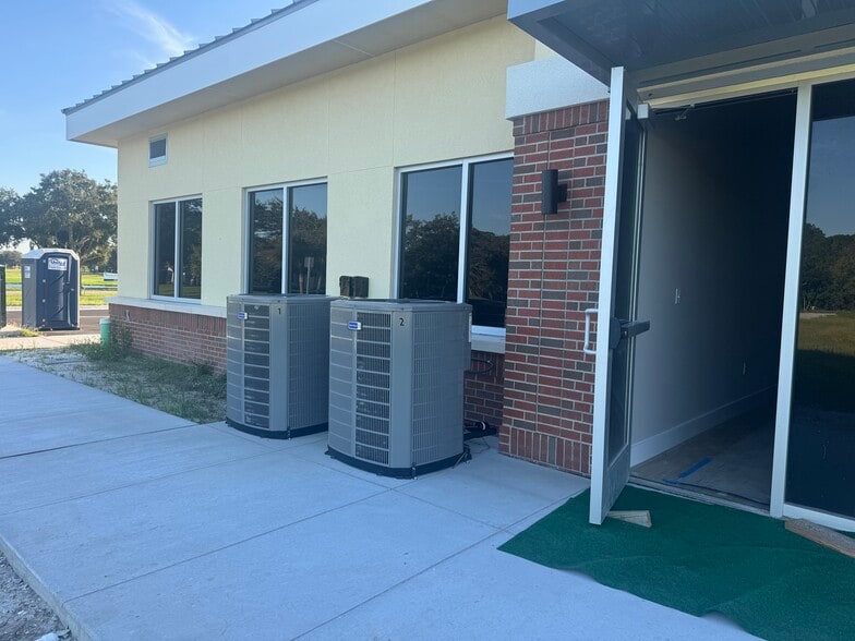 More Photos Of 6865 Murrell Rd, Melbourne Medical For Lease