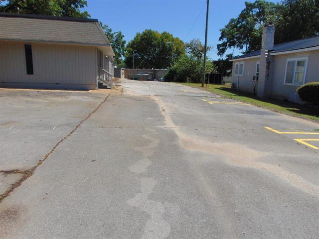 More Photos Of 4008 Hatch Blvd, Sheffield Office For Sale