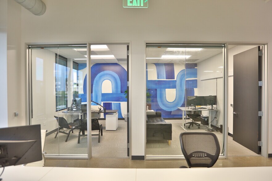 More Photos Of 19732 MacArthur Blvd, Irvine Office For Lease