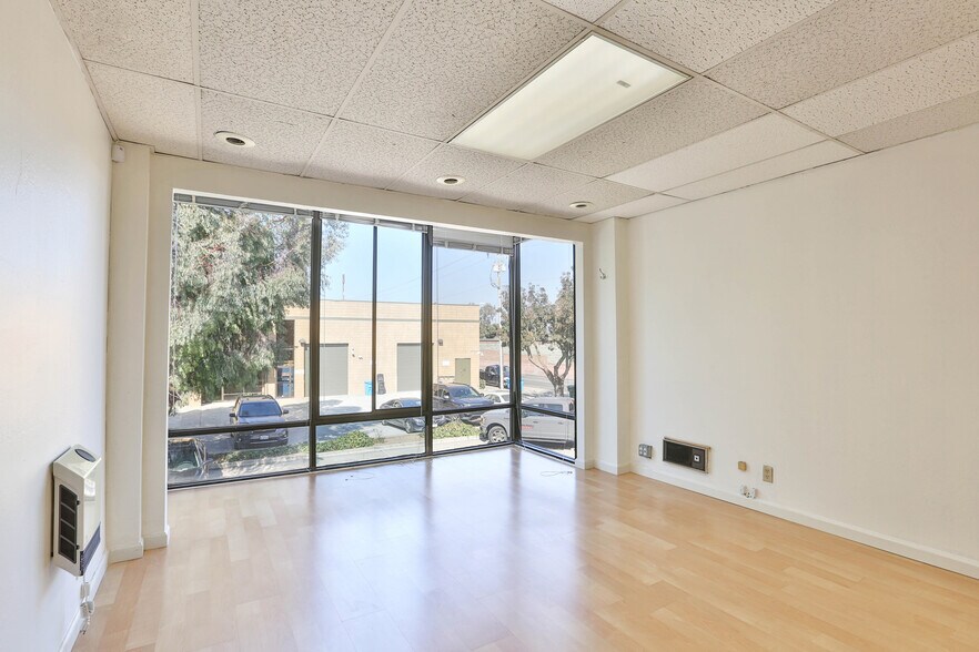 More Photos Of 1206 S Amphlett Blvd, San Mateo Warehouse For Sale
