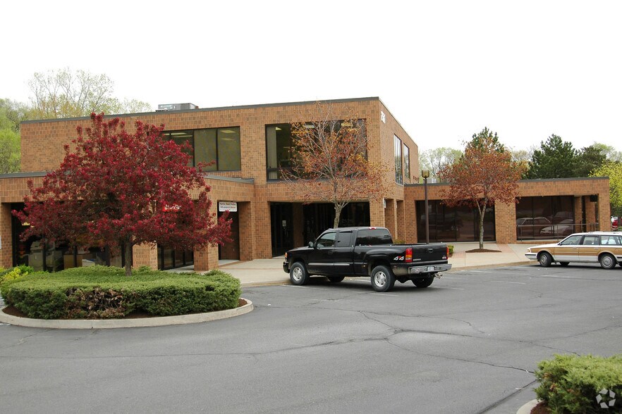 More Photos Of 1971 Western Ave, Albany Office For Lease